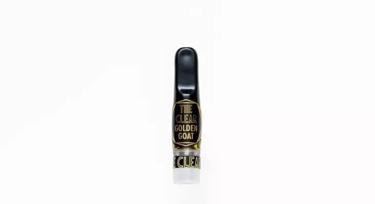 Detalle de un cartucho de cannabis para vapear